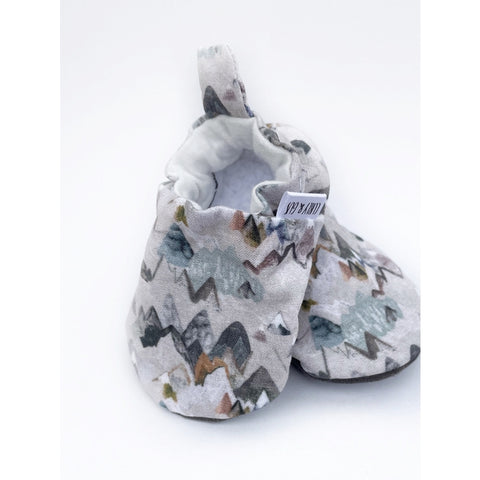 Earthy Mountain Baby Shoes Black Rubber