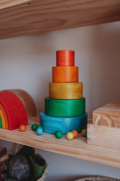 Q Toys - Natural Colored Stacking Bowls