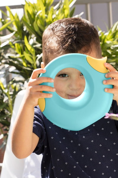 Quut Toys -  Cana Small - Playful Watering Can. Beach and Sand Toy. Banana Blue