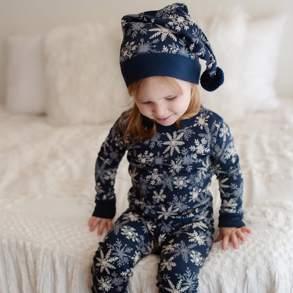 L'oved Baby - Kids' Organic Holiday PJ & Cap Set - Snowflakes