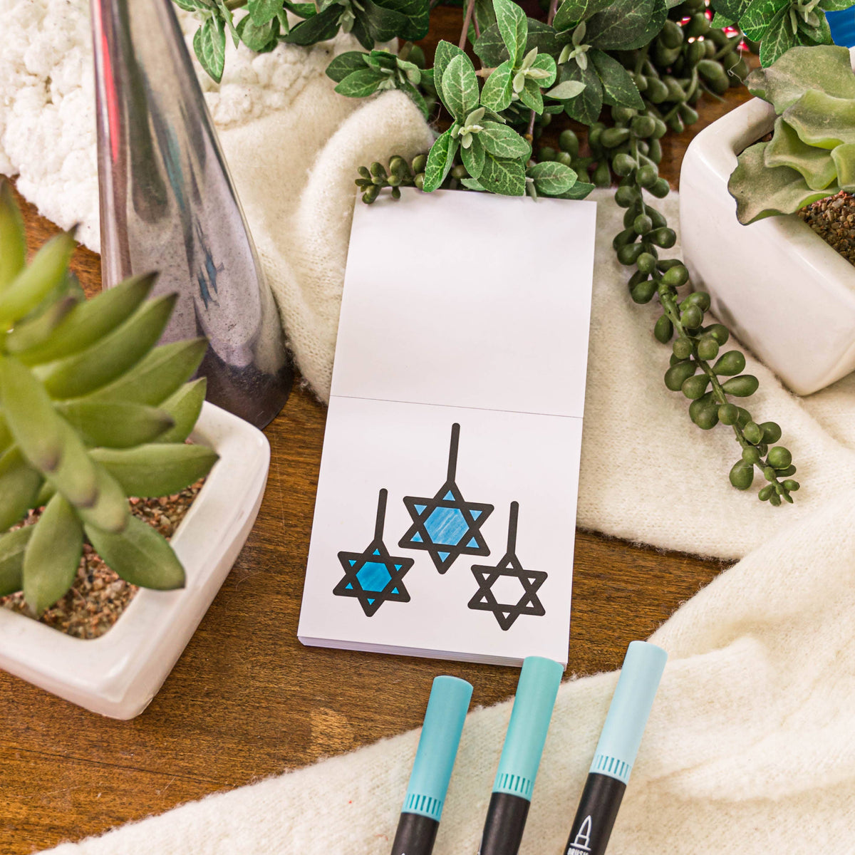 A Brighter Year - Happy Hanukkah Easy Tear Mini Coloring Book