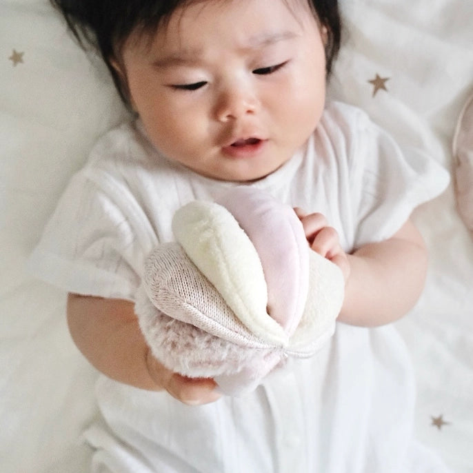 Little Lamb Kind - TOTO Montessori sensory ball (blush)