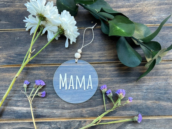 That Matters Mama - "Mama" Ornament