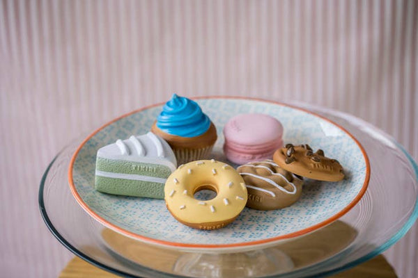 Tikiri Toys - Macaroon Natural Teether